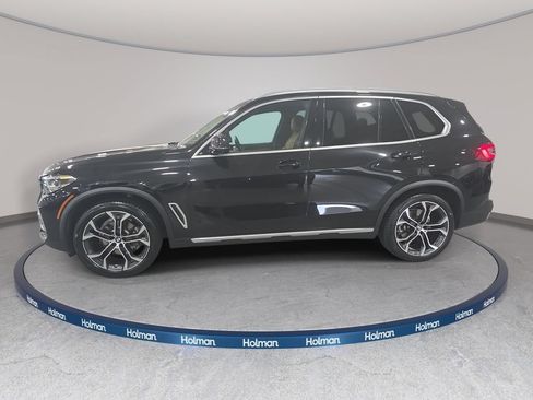 Certified 2022 BMW X5 sDrive40i w/ Parking Assistance Package RWD image 8