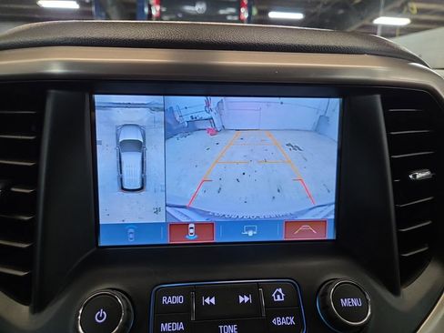 Used 2018 GMC Acadia Denali w/ Technology Package image 20