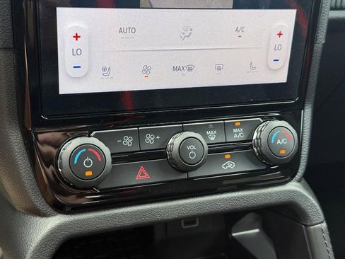 New 2025 Ford Ranger Raptor AWD/4WD image 17