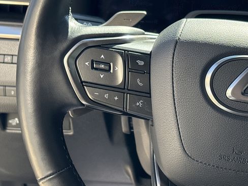 Used 2024 Lexus GX 550 image 19