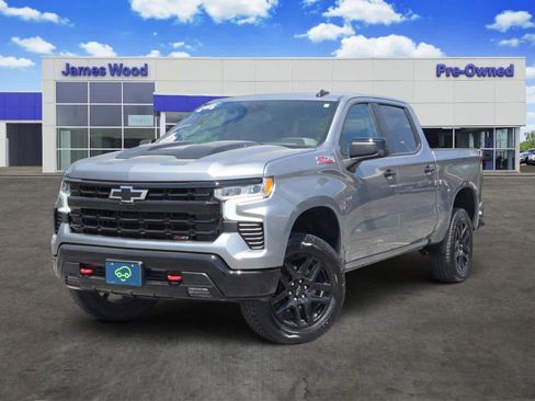 Certified 2025 Chevrolet Silverado 1500 LT Trail Boss w/ Convenience Package II AWD/4WD image 1