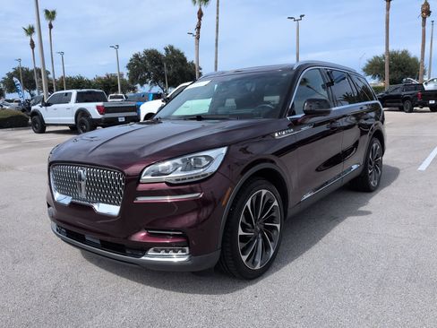 Certified 2020 Lincoln Aviator Reserve w/ Equipment Group 202A AWD/4WD image 8