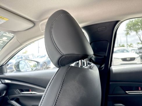 Used 2023 MAZDA CX-30 AWD 2.5 S w/ Preferred Package image 16