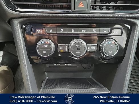 Certified 2023 Volkswagen Taos SEL AWD/4WD image 8