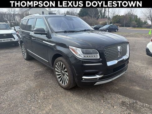 Used 2020 Lincoln Navigator Reserve w/ Luxury Package image 1