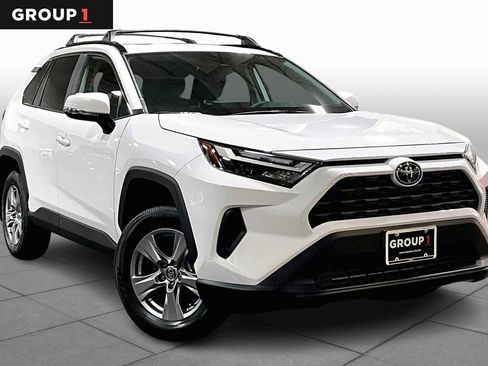 Certified 2025 Toyota RAV4 XLE image 2