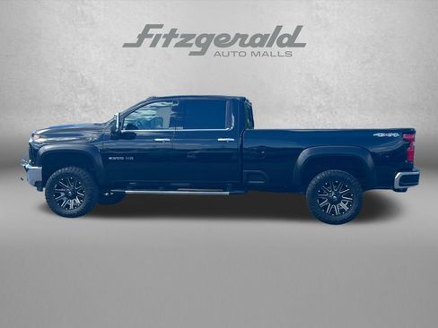 Used 2020 Chevrolet Silverado 2500 LTZ w/ LTZ Convenience Package AWD/4WD image 5