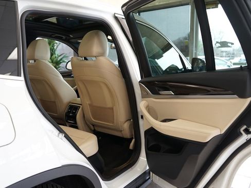 Used 2019 BMW X3 xDrive30i w/ Premium Package image 54