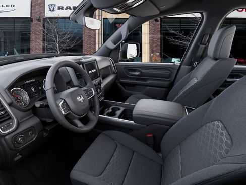 New 2026 RAM 1500 Express AWD/4WD image 22