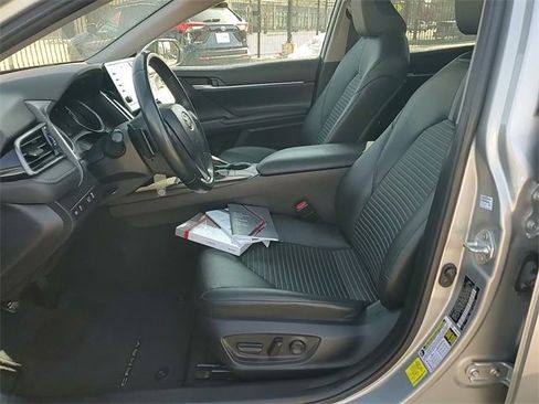 Used 2023 Toyota Camry SE w/ Protection Package (Q2) (TMS) image 14