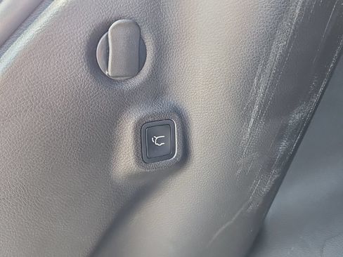 Used 2025 Jeep Compass Limited w/ Elite Group AWD/4WD image 28
