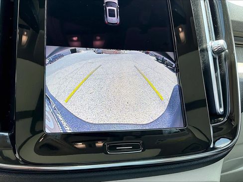 Used 2023 Volvo XC40 B5 Ultimate w/ Climate Package AWD/4WD image 27