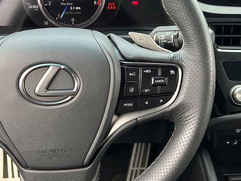 Used 2022 Lexus ES 350 F Sport image 17