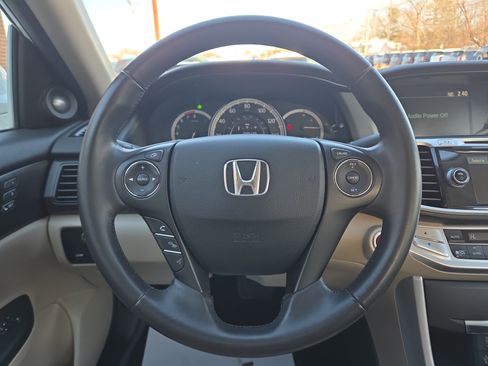 Used 2015 Honda Accord EX-L image 17
