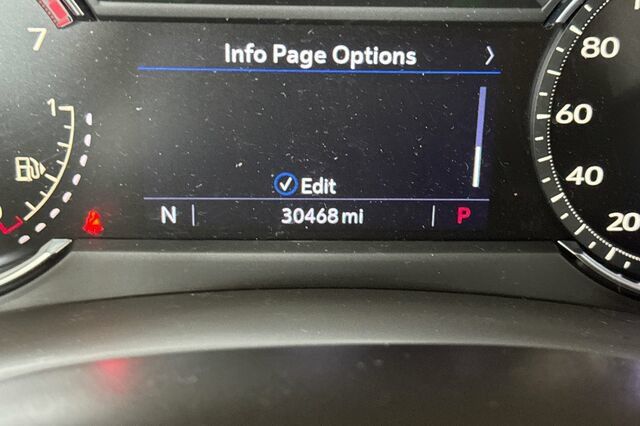 Used 2021 Cadillac XT4 Luxury w/ Driver Awareness Package FWD image 27
