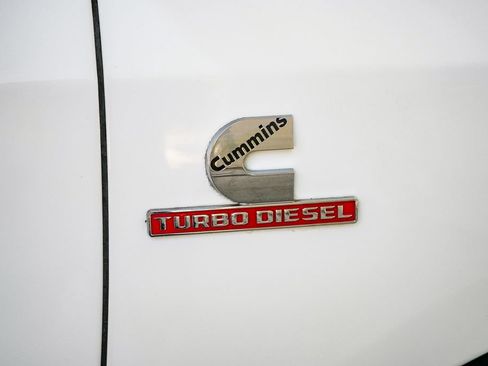 Used 2023 RAM 2500 Laramie AWD/4WD image 6