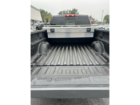 Used 2015 GMC Sierra 2500 Denali w/ Duramax Plus Package AWD/4WD image 8