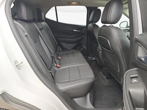Used 2023 Buick Encore GX Essence w/ Experience Buick Package FWD image 33