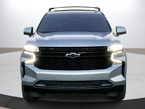 Used 2023 Chevrolet Tahoe RST w/ Luxury Package image 3