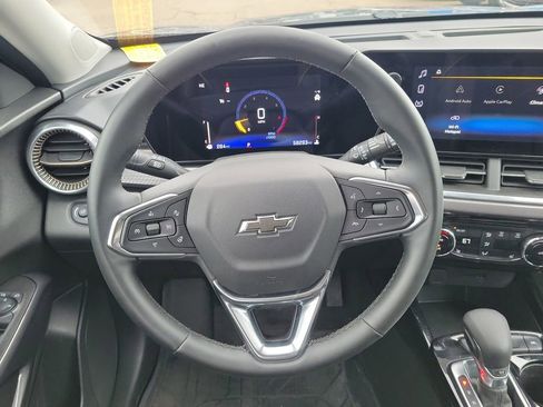 Certified 2024 Chevrolet Trax ACTIV w/ Driver Confidence Package image 14