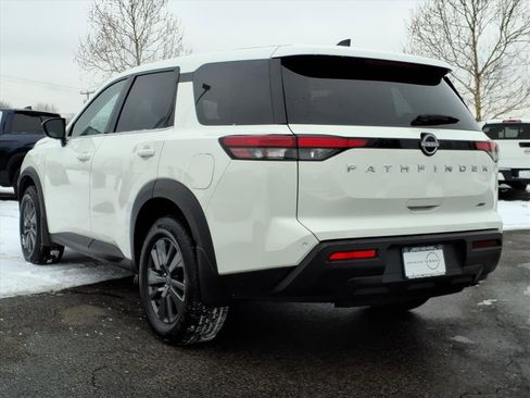 Certified 2024 Nissan Pathfinder S image 29