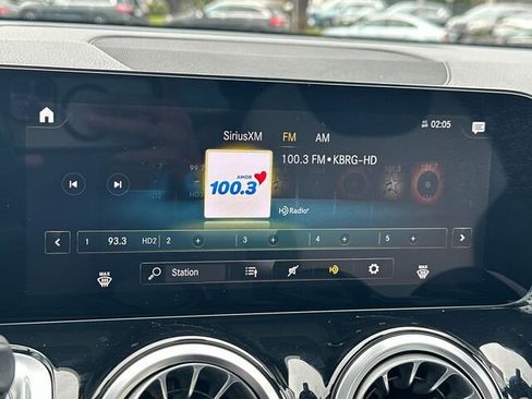 Certified 2023 Mercedes-Benz GLB 250 4MATIC image 23