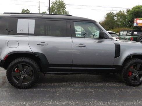 Used 2020 Land Rover Defender 110 X image 9