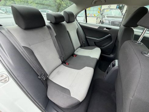 Used 2017 Volkswagen Jetta S FWD image 30