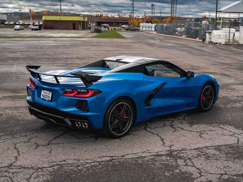 New 2025 Chevrolet Corvette Stingray image 9