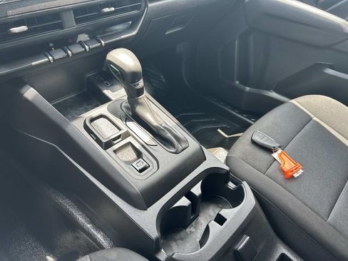 Used 2023 Chevrolet Colorado W/T RWD image 30