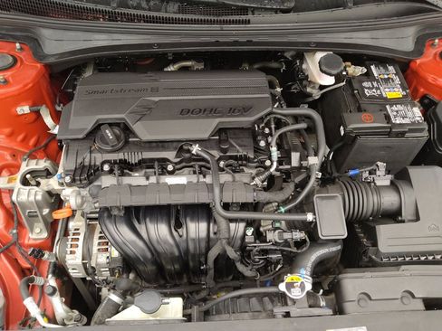 Used 2021 Hyundai Elantra SEL FWD image 30
