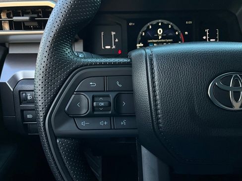 New 2025 Toyota Tacoma SR5 image 30