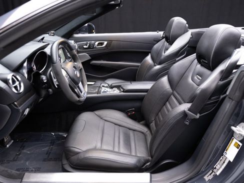 Used 2015 Mercedes-Benz SL 63 AMG w/ Driver Assistance Package image 66