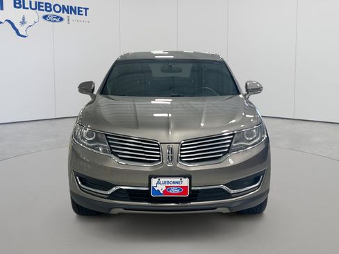 Used 2016 Lincoln MKX Select w/ Select Plus Package FWD image 2