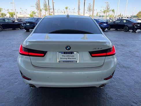 Used 2021 BMW 330i Sedan w/ Convenience Package RWD image 4
