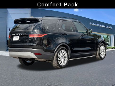 Certified 2024 Land Rover Discovery S image 4