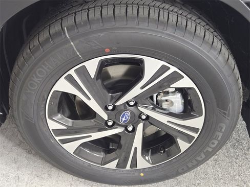 New 2025 Subaru Crosstrek 2.0i Premium image 6