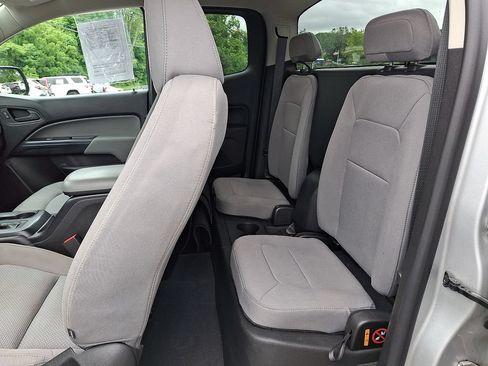 Used 2019 Chevrolet Colorado W/T w/ Custom Special Edition AWD/4WD image 10