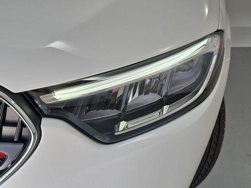 Certified 2026 Mercedes-Benz GLC 300 image 31