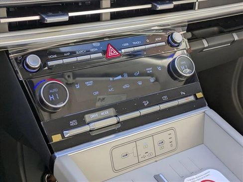 New 2026 Hyundai Santa Fe SEL image 14