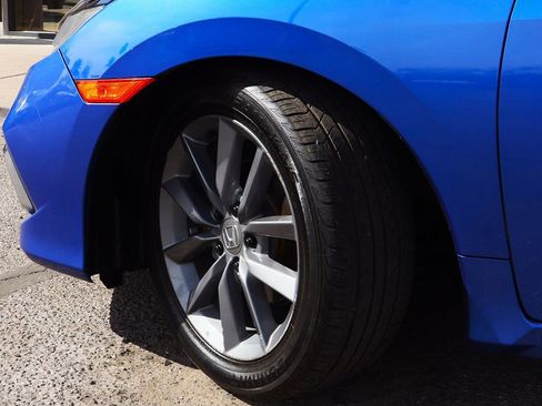 Used 2019 Honda Civic EX image 5