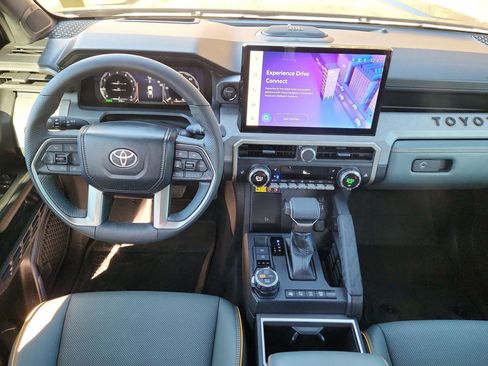 Used 2024 Toyota Tacoma 4x4 Double Cab Hybrid image 12