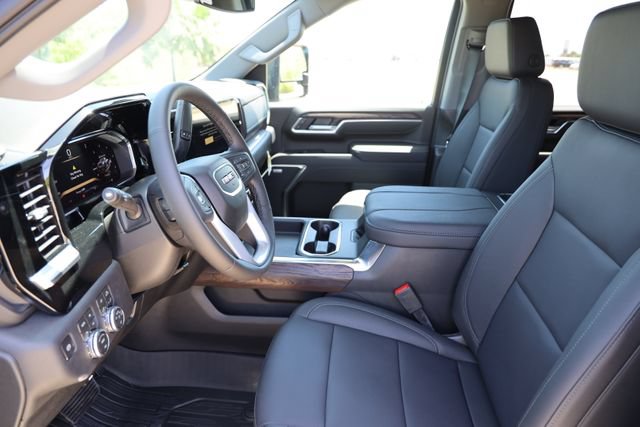 New 2026 GMC Sierra 2500 SLT w/ Texas SLT Premium Package AWD/4WD image 13