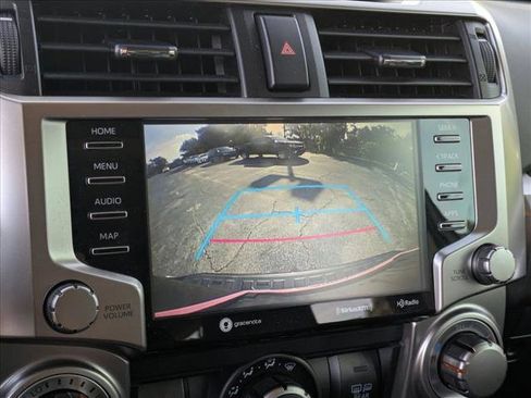 Used 2022 Toyota 4Runner SR5 Premium image 22