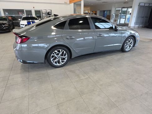 Used 2023 Hyundai Sonata SEL FWD image 6