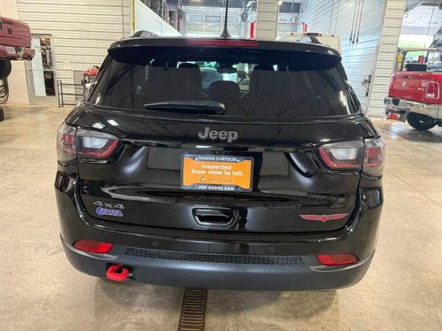 Certified 2025 Jeep Compass Trailhawk w/ Trailhawk Elite Group AWD/4WD image 27