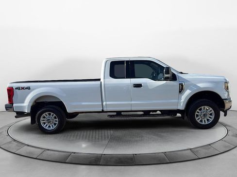 Certified 2019 Ford F350 XLT w/ Camper Package AWD/4WD image 5