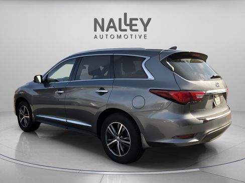 Used 2016 INFINITI QX60 FWD w/ Premium Plus Package image 3