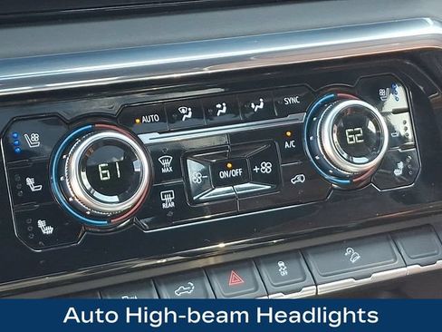 Used 2024 GMC Sierra 2500 Denali Ultimate AWD/4WD image 14
