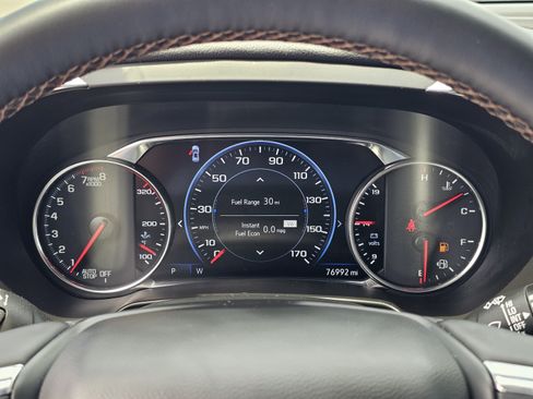 Used 2023 Chevrolet Blazer Premier FWD image 23